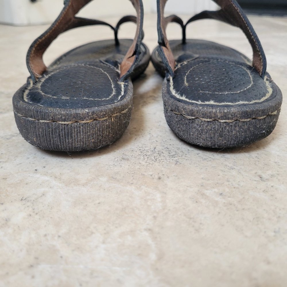 Born Leather Sandals - Size 8 - Picture 12 of 16